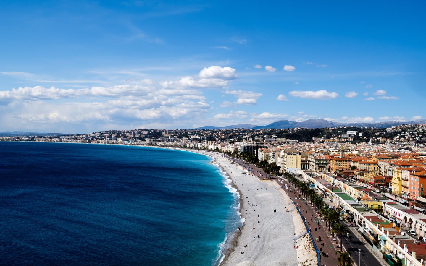 Plage de Nice sur la Côte d'Azur: Cagnes-sur-Mer, Villeneuve-loubet, Cannes